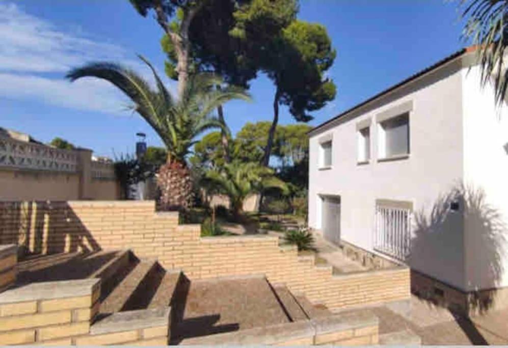 Casa La Pineda Salou, Playa Y Port Aventura Villa Exteriör bild